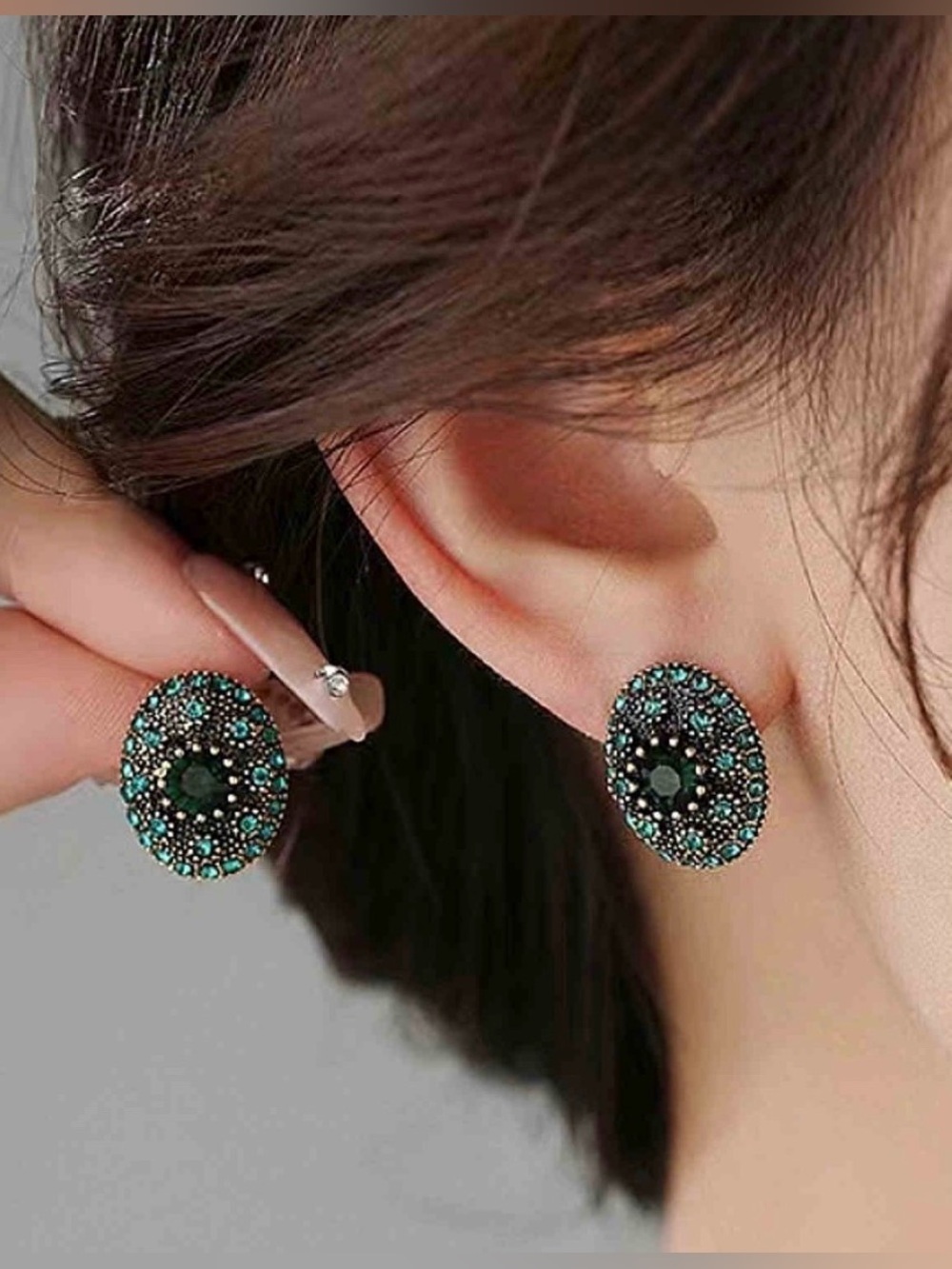 Zara Emerald Green and Gold Crystal Stud Earrings